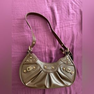 Shoulder bag
